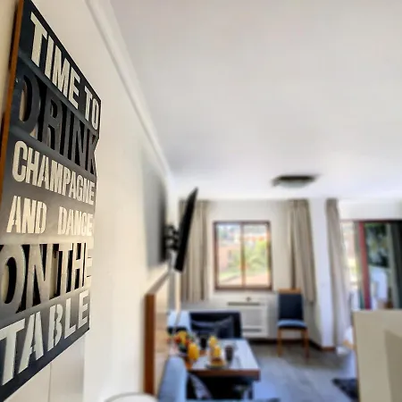 The Seaview By Lovelystay *