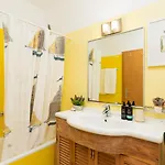 The Seaview By Lovelystay Caniço