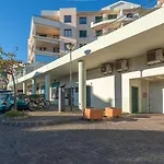 The Seaview By Lovelystay Apartamento *