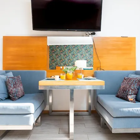 The Seaview By Lovelystay *