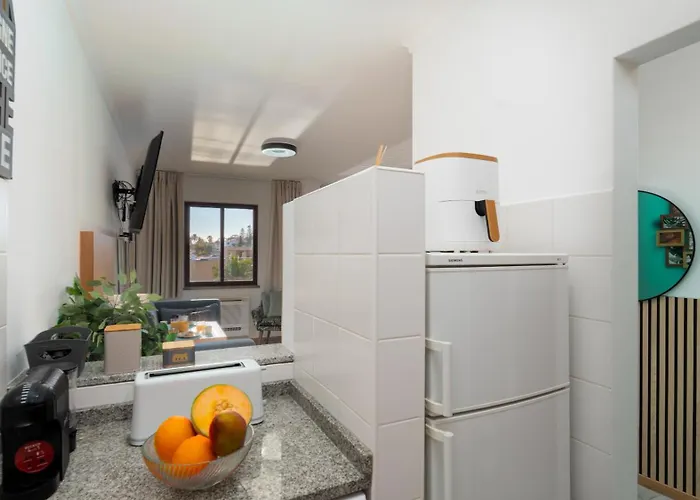 The Seaview By Lovelystay Daire *