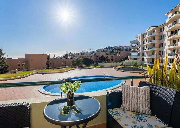 Daire The Seaview By Lovelystay *