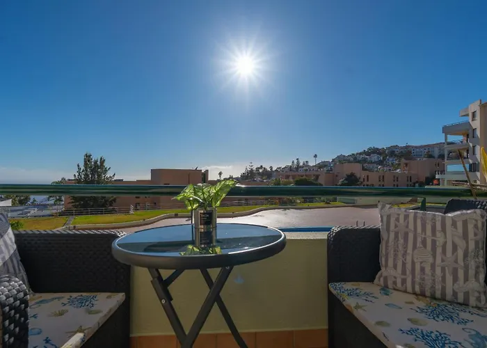 Daire The Seaview By Lovelystay