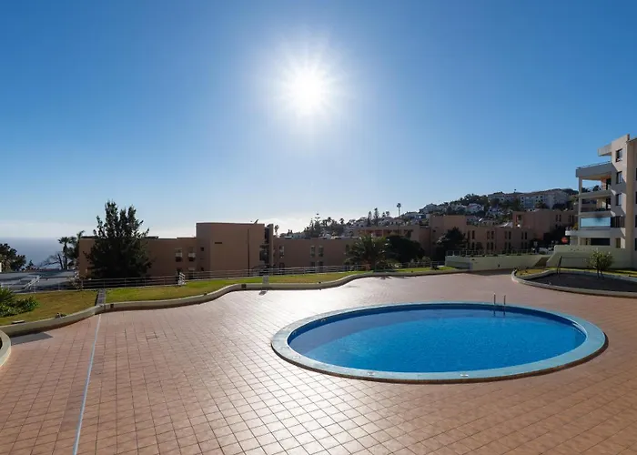 The Seaview By Lovelystay